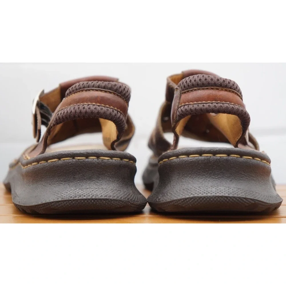Men's Born Brown Leather Fisherman buckle strap sandals US 11 EU 45 Comfort